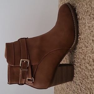 Express ankle boots